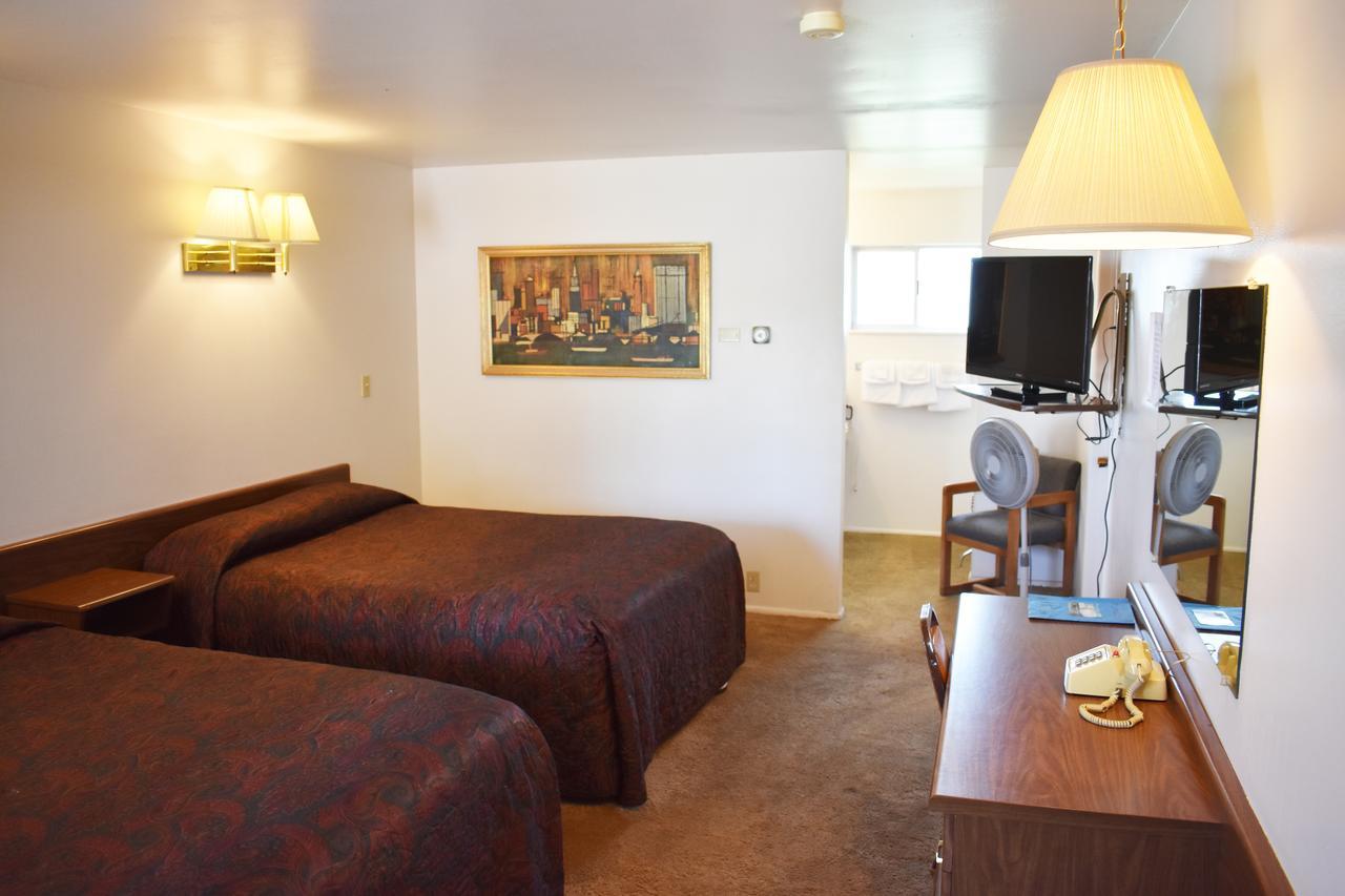 Jr Inn Soda Springs Екстериор снимка